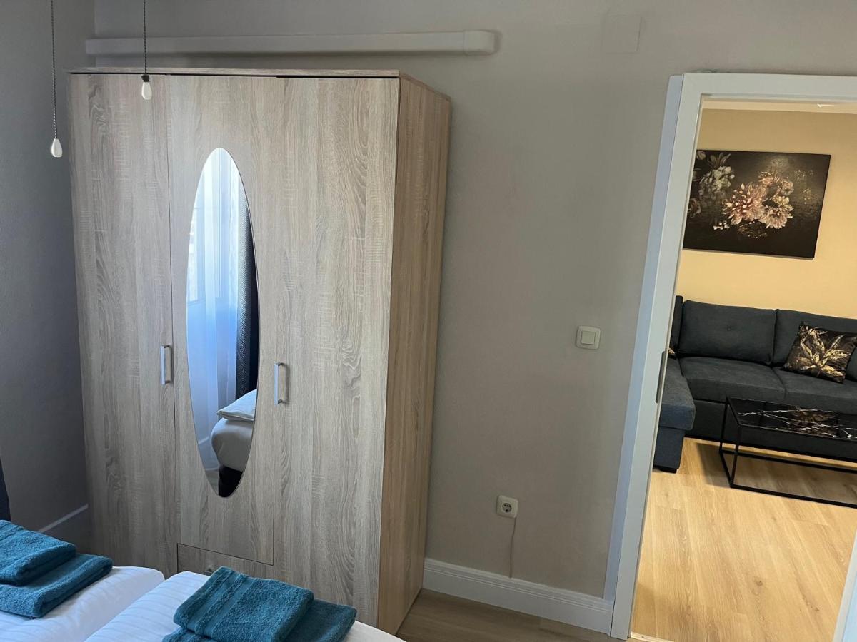 Appartement Villa-Celine Torrevieja Exterior photo